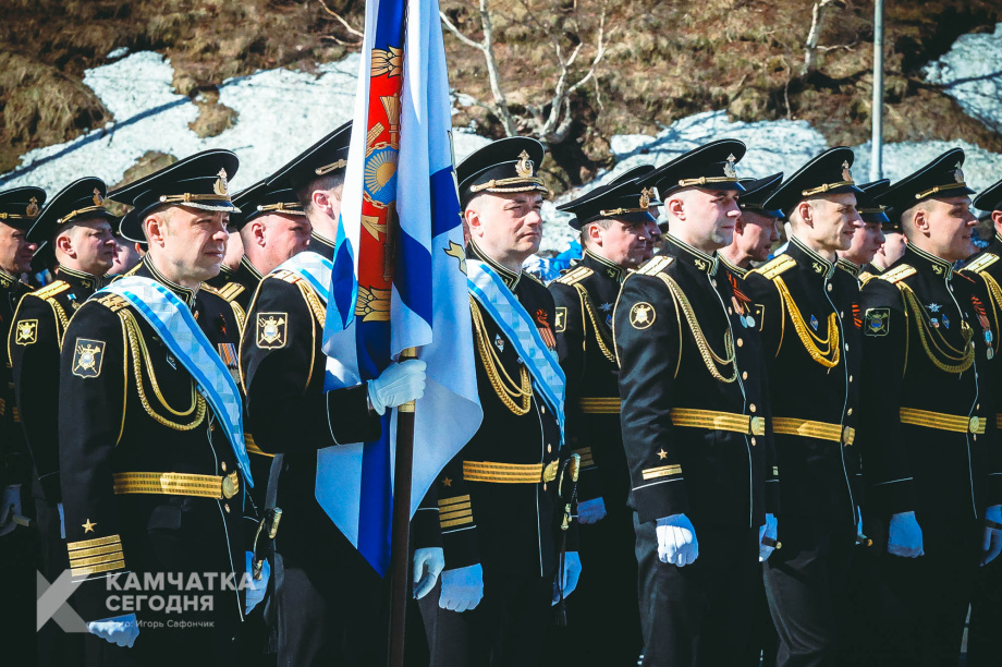 В Петропавловске-Камчатском прошёл военный парад (фоторепортаж). Фото: Игорь Сафончик / ИА «Камчатка». Фотография 4