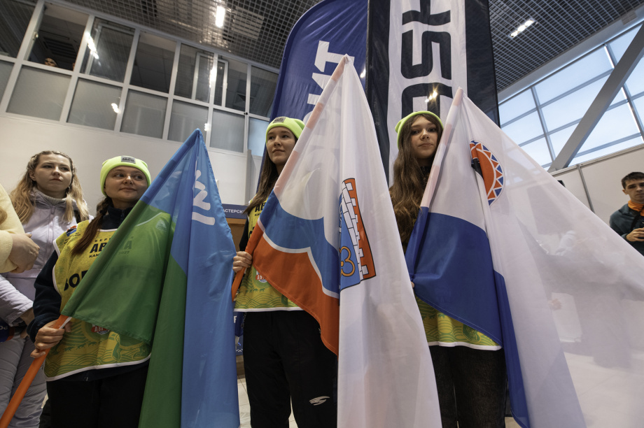 На Камчатке торжественно открыли фестиваль зимнего ездового спорта «Берингия-2026». . Фотография 16