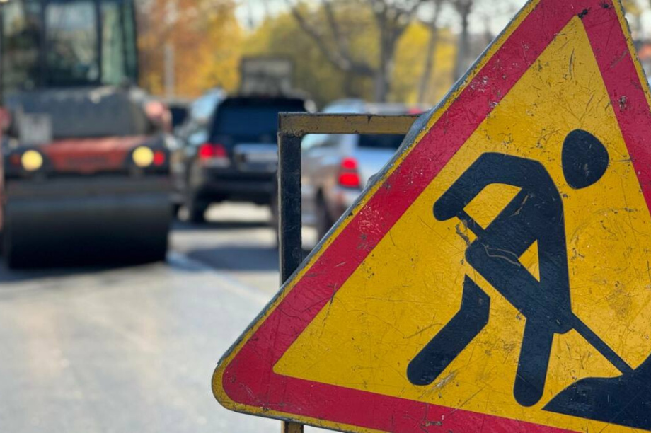 Главную дорогу в камчатской столице заасфальтируют в ближайшие сутки. Фото: kamgov.ru. Фотография 2
