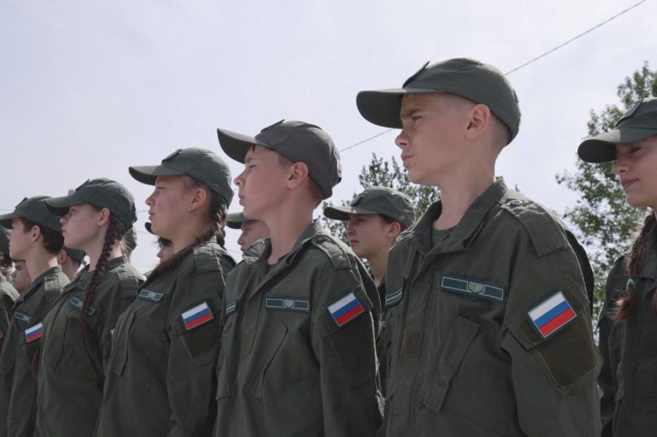 Третья летняя смена центра «ВОИН» стартовала на Камчатке. kamgov.ru