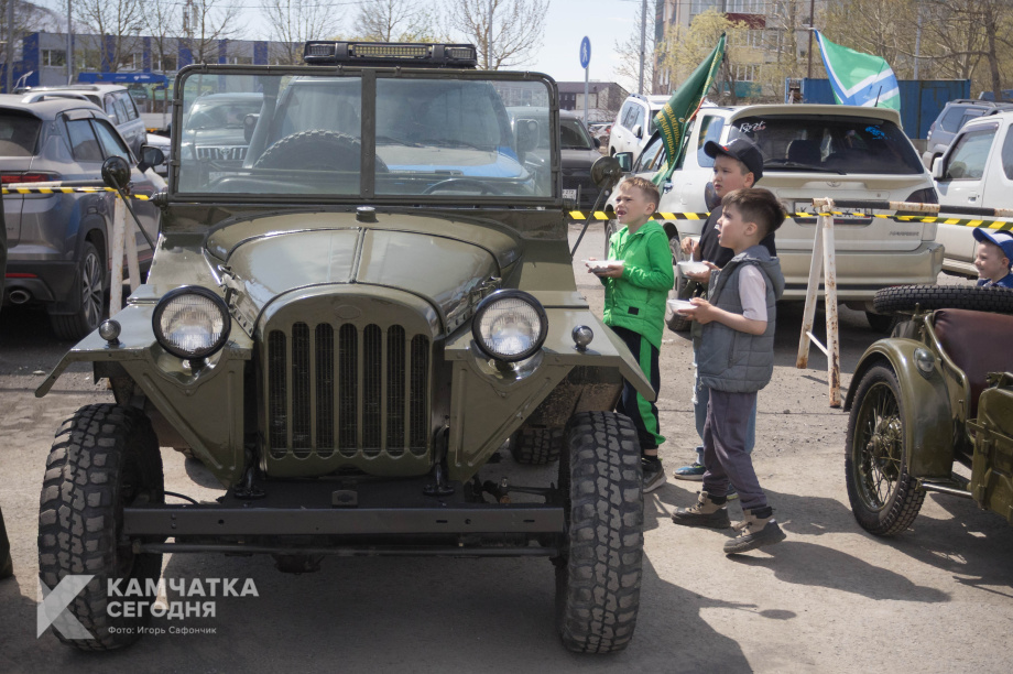 Камчатка чествует своих героев в День пограничника. Фото: «Камчатка Сегодня» \ Игорь Сафончик. Фотография 28
