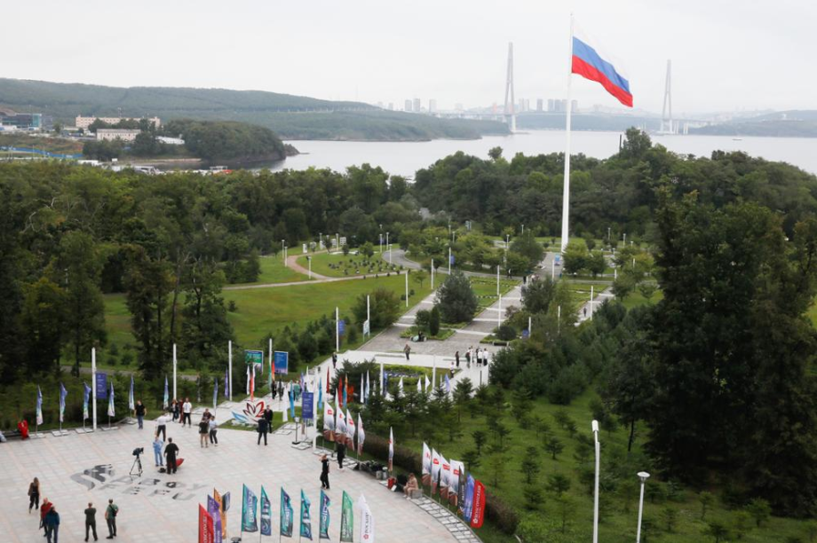 Темой ВЭФ станет развитие во благо людей. Росконгресс