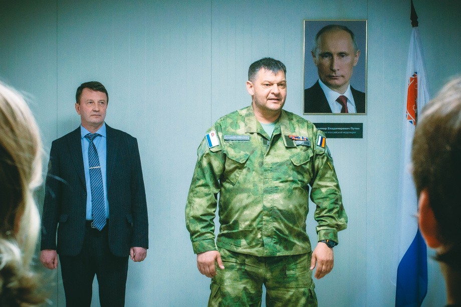 Камчатские курсанты получили знаки отличия в центре «ВОИН». Фото: «Камчатка Сегодня» / Игорь Сафончик. Фотография 7