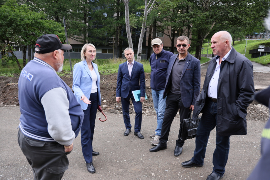 В Петропавловске-Камчатском началась подготовка к асфальтированию центральной магистрали. kamgov.ru. Фотография 2