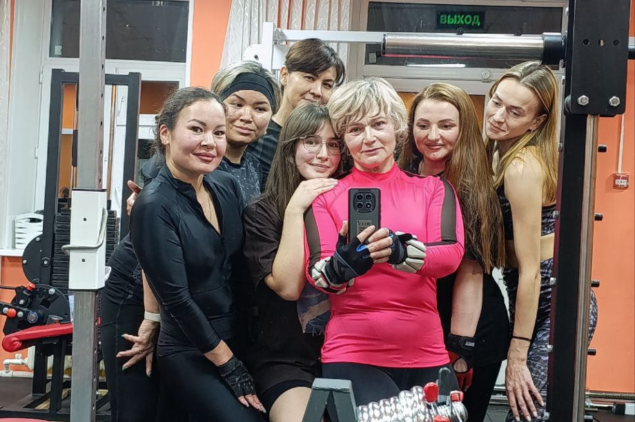 Человек, который успевает жить для других. Камчатский характер.. Семейный архив Абрамовых. Фотография 6